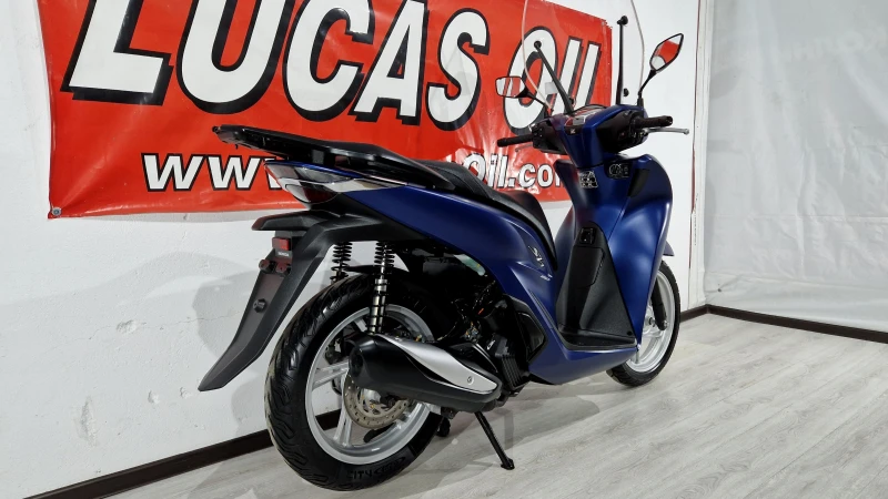 Honda Sh 150i ABS, LED, TC, START-STOP. 2022г.! 6427км !, снимка 12 - Мотоциклети и мототехника - 47222414