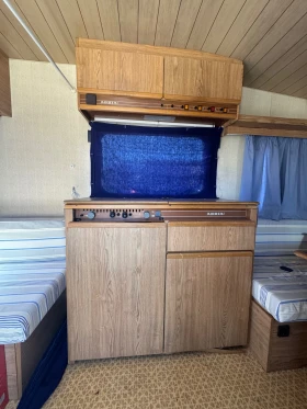 Каравана Adria 4256 DO, снимка 10