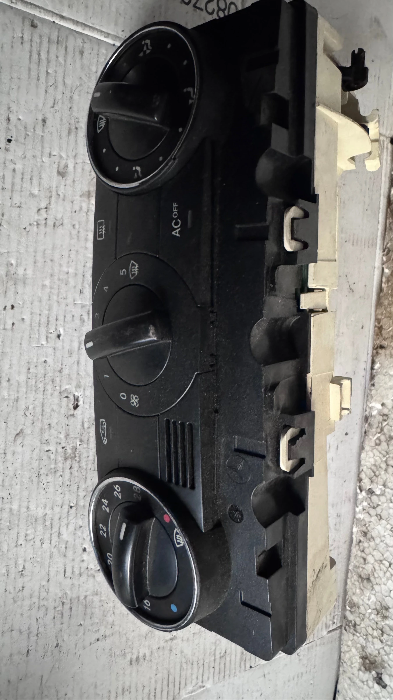   /  /  a Mercedes B - A1698300585 | Mobile.bg   1