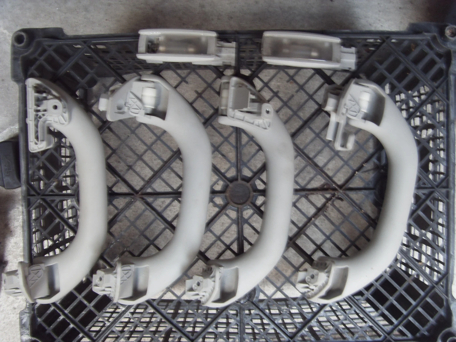 ABS      5 | Mobile.bg   11