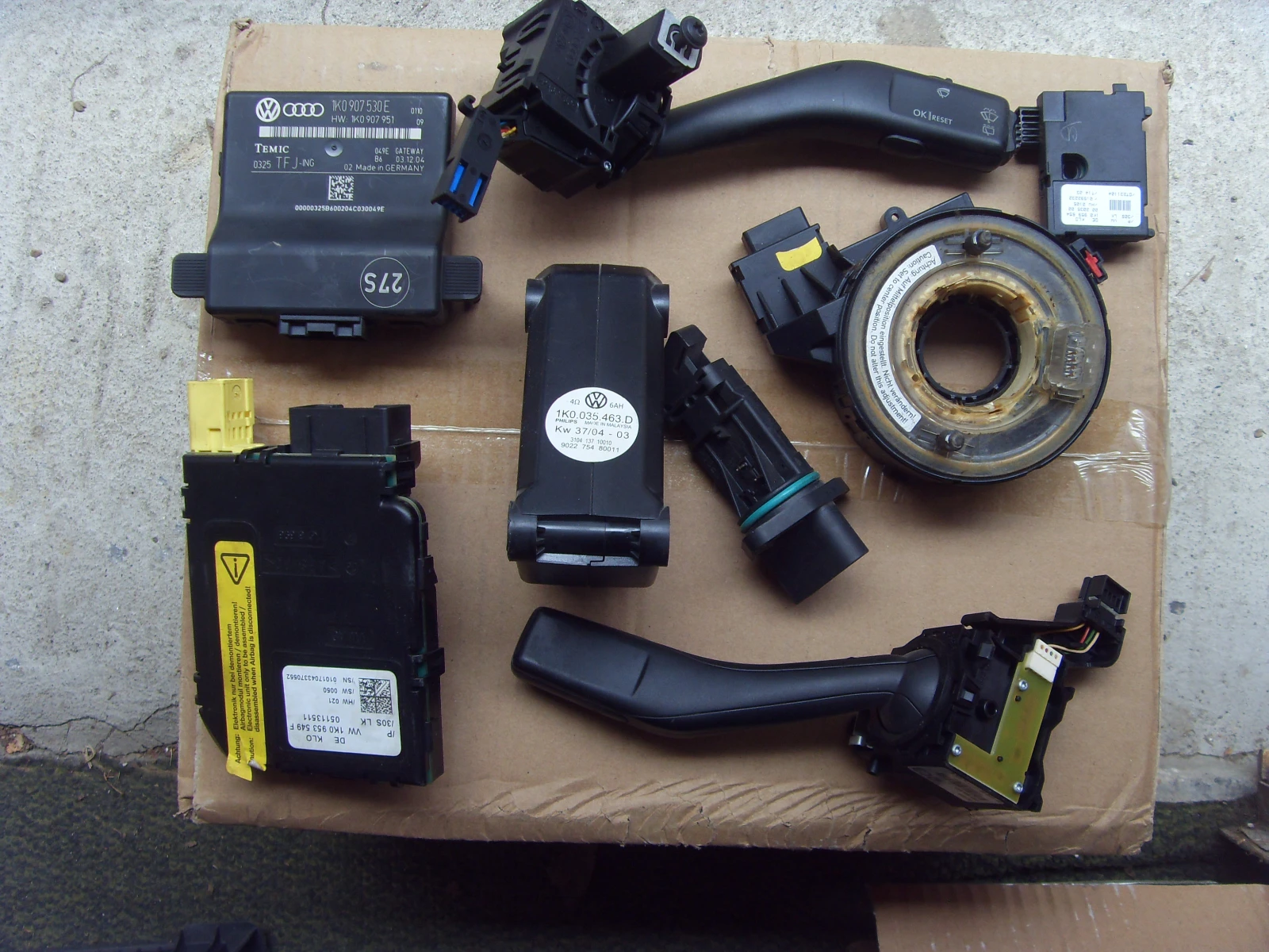 ABS      5 | Mobile.bg   5