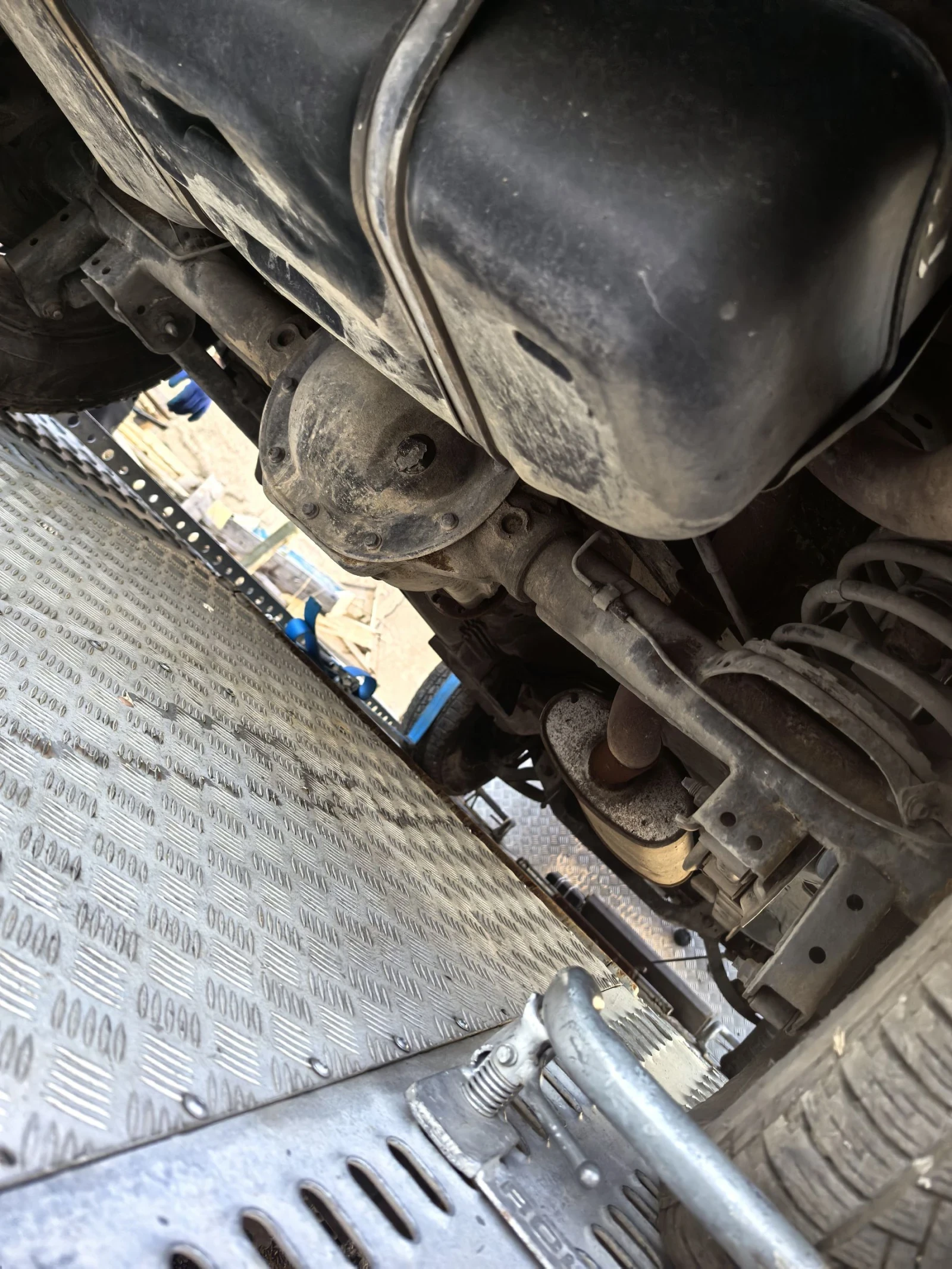 Jeep Cherokee Liberty 2002 3.7 , снимка 6 - Части - 55120554