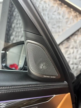 BMW 750 i xDrive * FULL Екстри * HARMAN/KARDON * HEAD UP, снимка 14