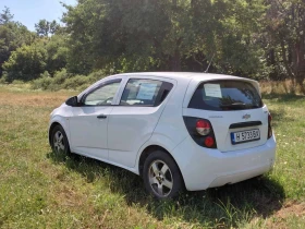 Chevrolet Aveo Газ, снимка 3