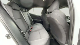 Toyota Corolla 1.2 I, снимка 9
