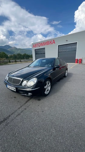 Mercedes-Benz E 220 Avangarde, снимка 1
