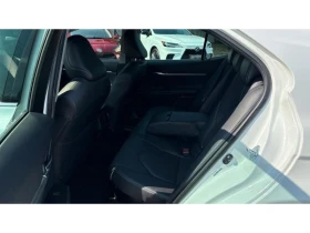 Toyota Camry 2.5HSD ELEGANCE, снимка 11