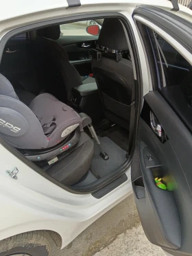 Kia Ceed Forte K5 LPG  - 16200 € / 31684.45 лв. - 40658617 12