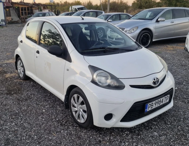 Toyota Aygo, снимка 7 - Автомобили и джипове - 47654539