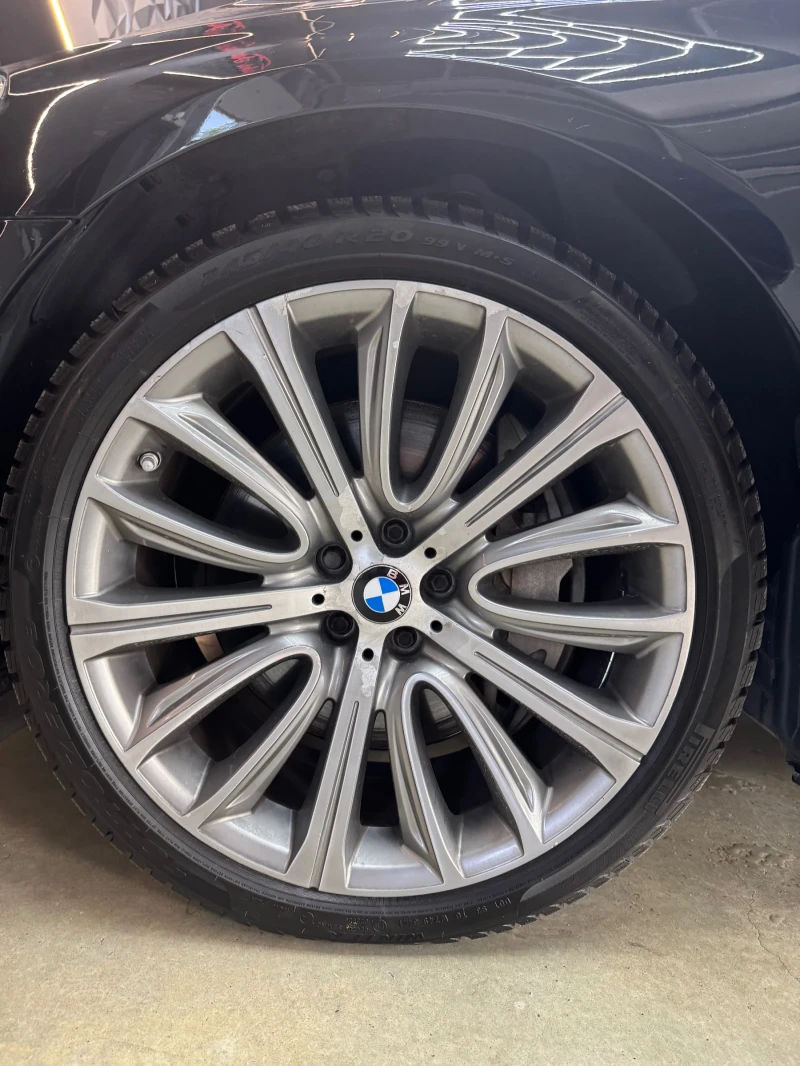 BMW 750 i xDrive * FULL Екстри * HARMAN/KARDON * HEAD UP, снимка 17 - Автомобили и джипове - 47664996