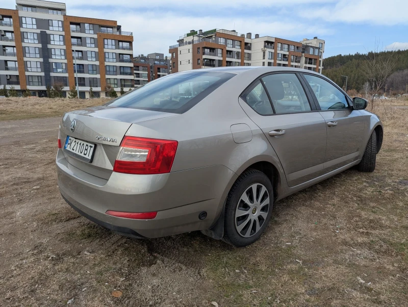 Skoda Octavia 1.2 TSI LPG, снимка 8 - Автомобили и джипове - 48929144