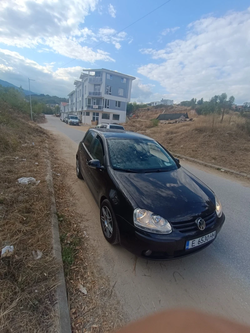 VW Golf, снимка 2 - Автомобили и джипове - 51707244