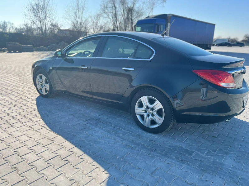 Opel Insignia лимузина, снимка 4 - Автомобили и джипове - 52805804