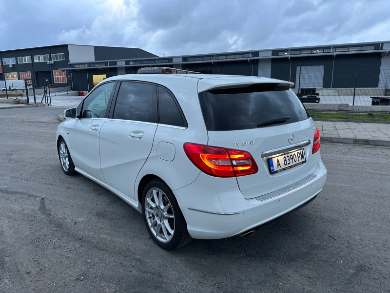 Mercedes-Benz B 200 CDI, снимка 4 - Автомобили и джипове - 53005005