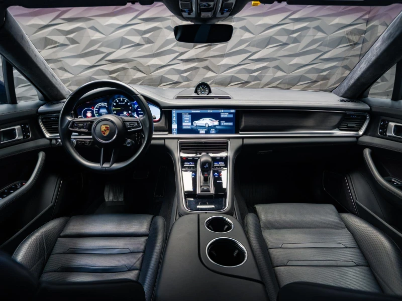Porsche Panamera Turbo S E Hybrid* FACE* Bose* Обдухв* Lift* HUD* 3, снимка 5 - Автомобили и джипове - 53029207