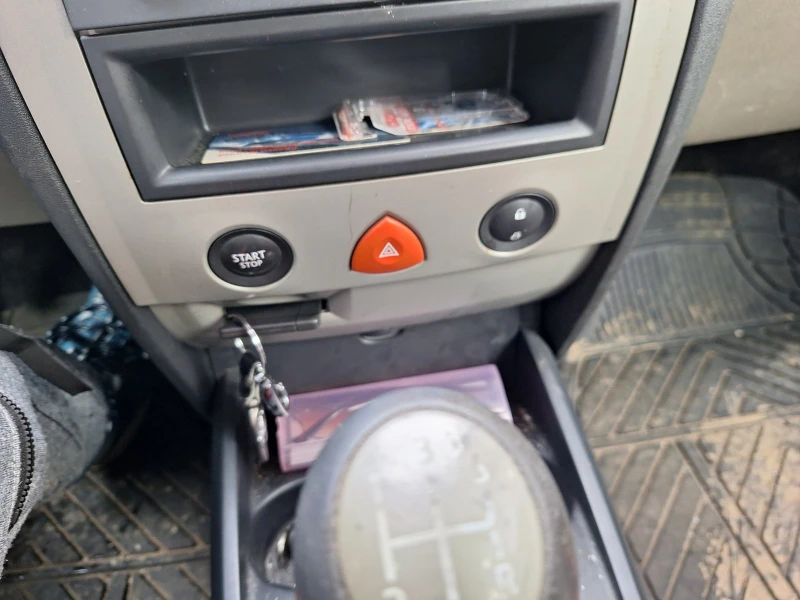 Renault Megane 2, снимка 2 - Автомобили и джипове - 53296183