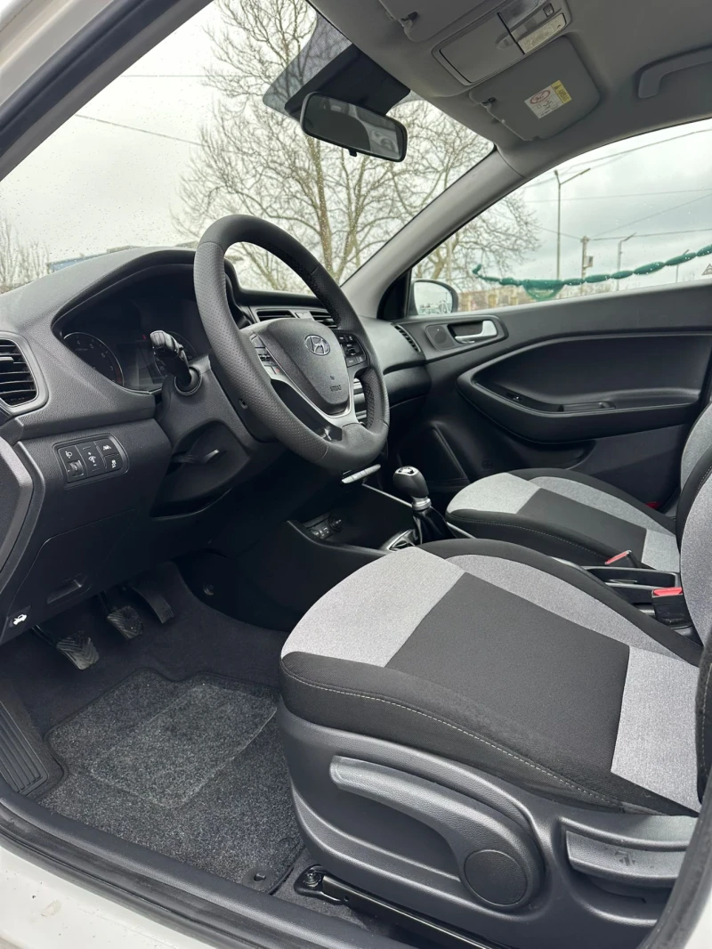 Hyundai I20 1, 2i, снимка 9 - Автомобили и джипове - 53569906