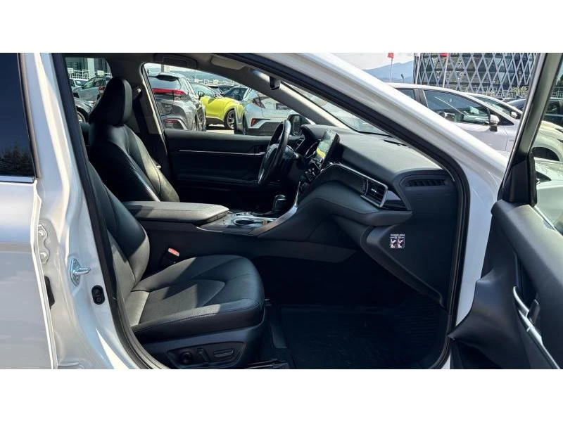 Toyota Camry 2.5HSD ELEGANCE, снимка 6 - Автомобили и джипове - 55440504