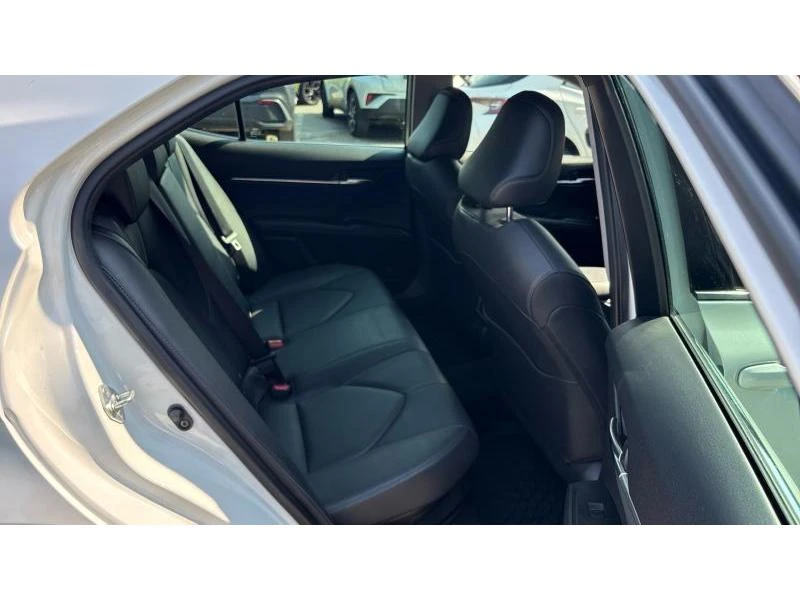 Toyota Camry 2.5HSD ELEGANCE, снимка 7 - Автомобили и джипове - 55440504