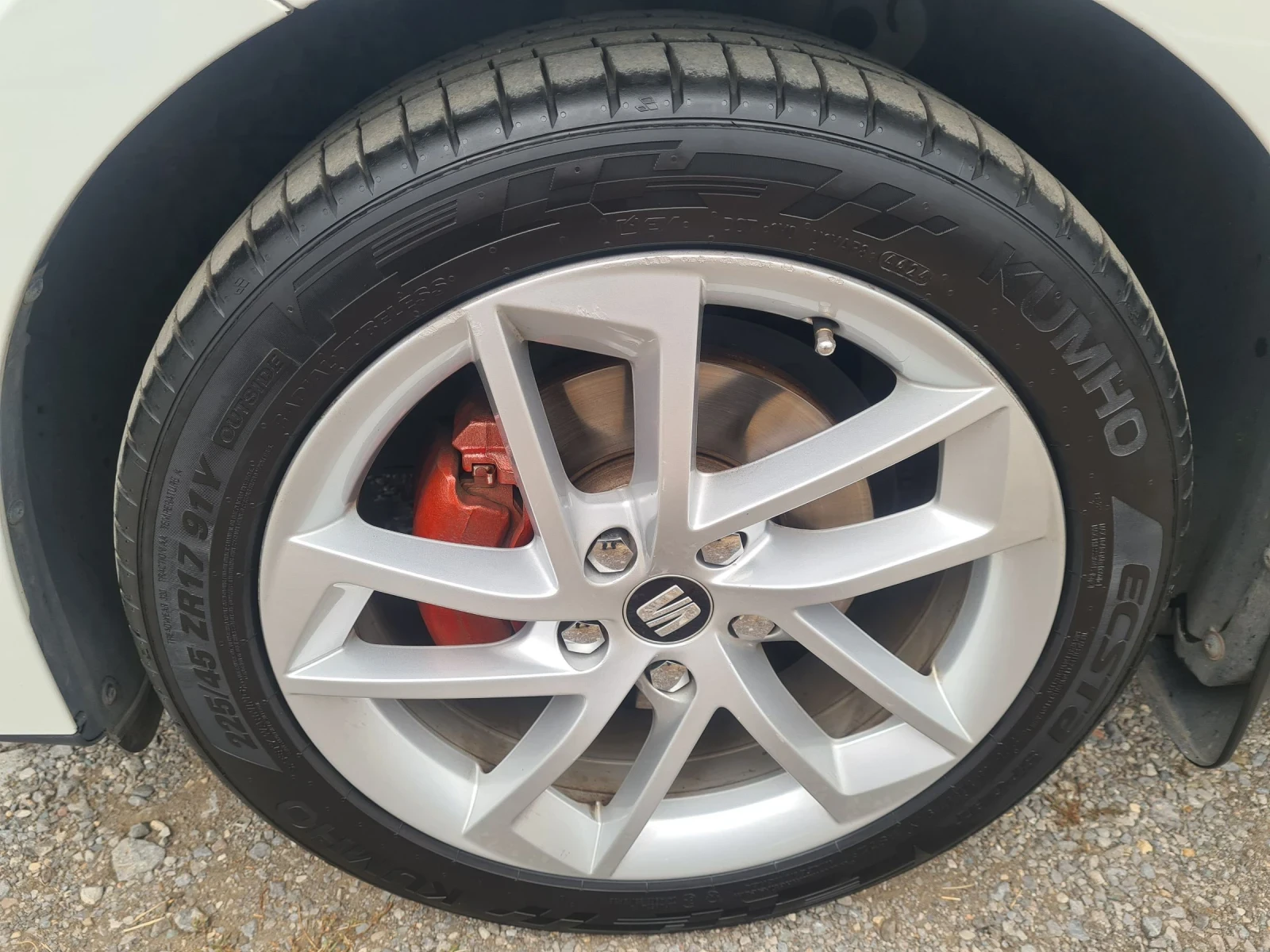 Seat Leon 1.6TDi 105p.s  | Mobile.bg   16