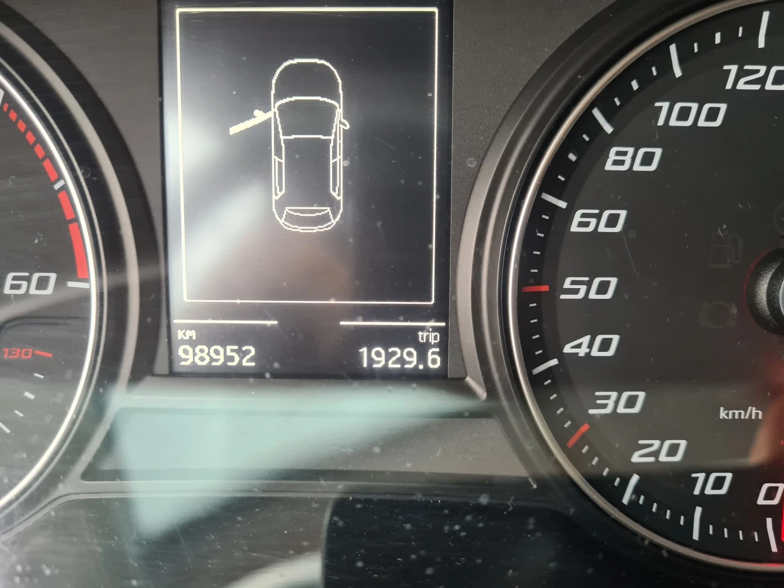 Seat Leon 1.6TDi 105p.s  | Mobile.bg   14