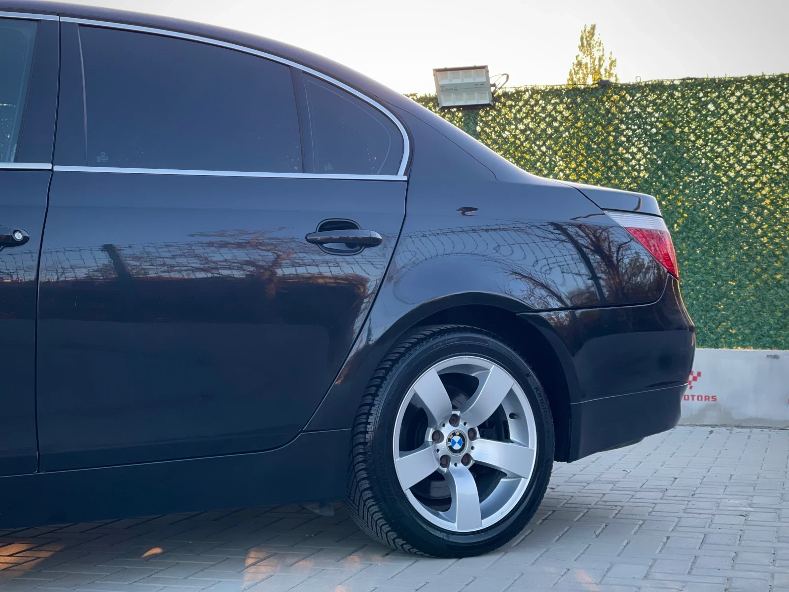 BMW 520 2.2 170p.s ГАЗ - изображение 7