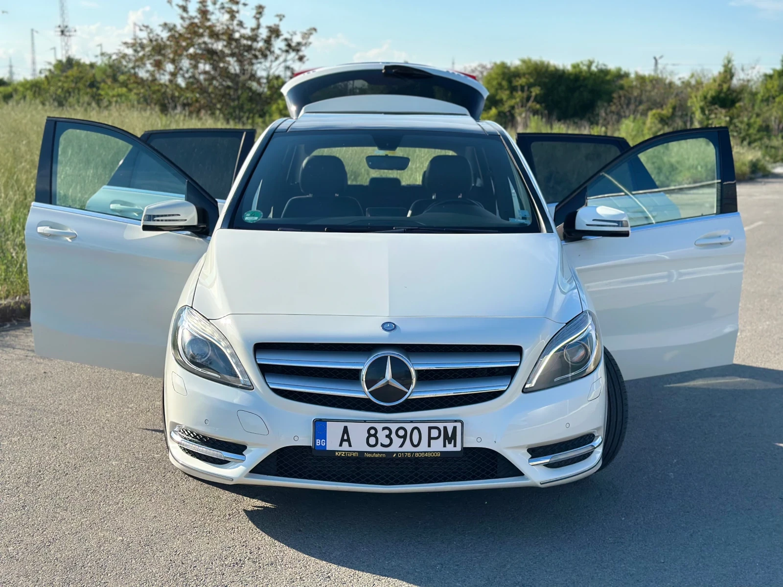 Mercedes-Benz B 200 CDI, снимка 6 - Автомобили и джипове - 54867450