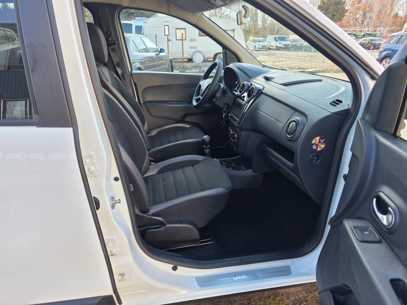 Dacia Lodgy STEPWAY 1.5 DCI 115k.c ITALIA EURO 6D   | Mobile.bg � ����������� 13