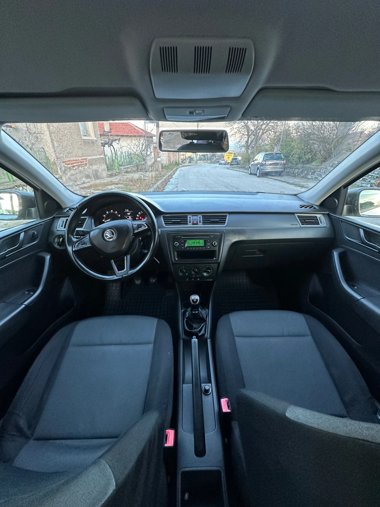 Skoda Rapid 1.2TSI/105 - изображение 10