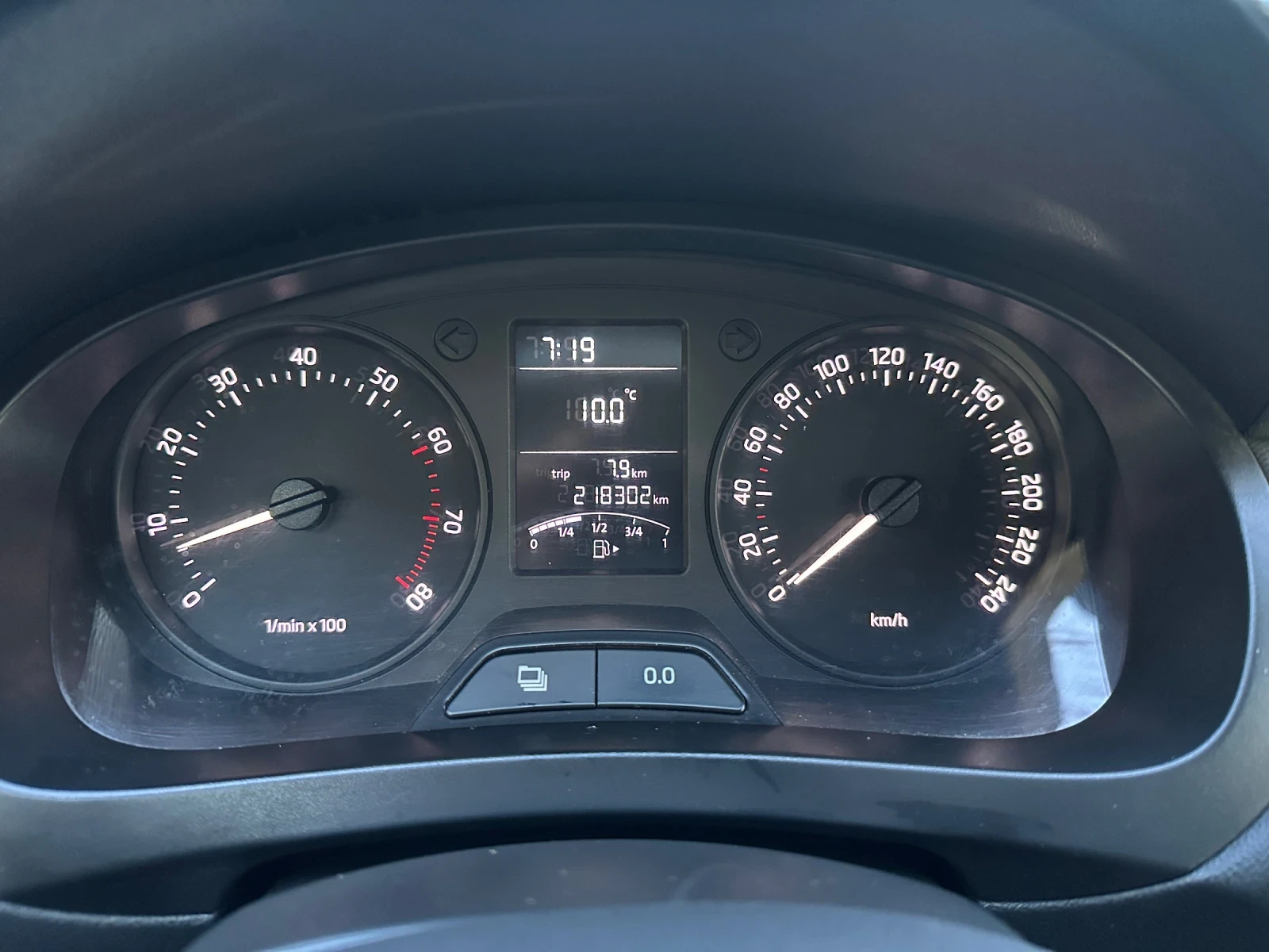 Skoda Rapid 1.2TSI/105 | Mobile.bg � ����������� 13