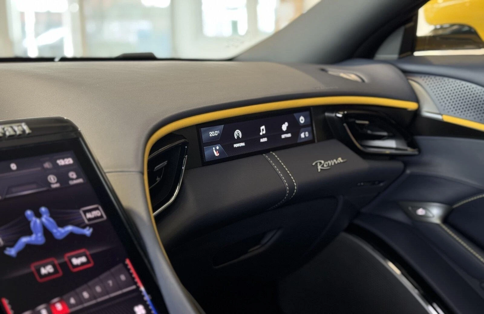 Ferrari Roma 3.9 V8/MAGNERIDE/CARBON/JBL/CERAMIC/, снимка 12 - Автомобили и джипове - 53825307