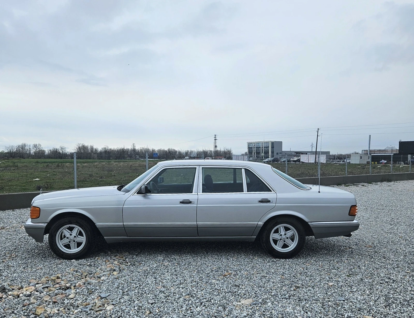 Mercedes-Benz 126 Дълга база , снимка 8 - Автомобили и джипове - 53956919
