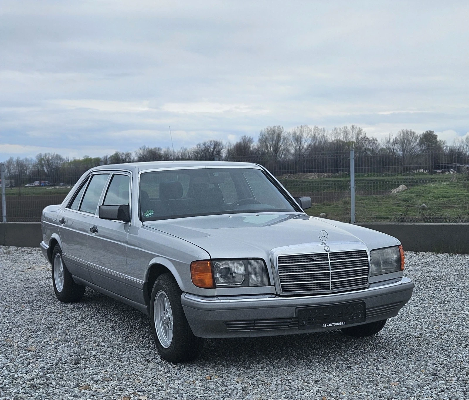 Mercedes-Benz 126 Дълга база , снимка 3 - Автомобили и джипове - 53956919