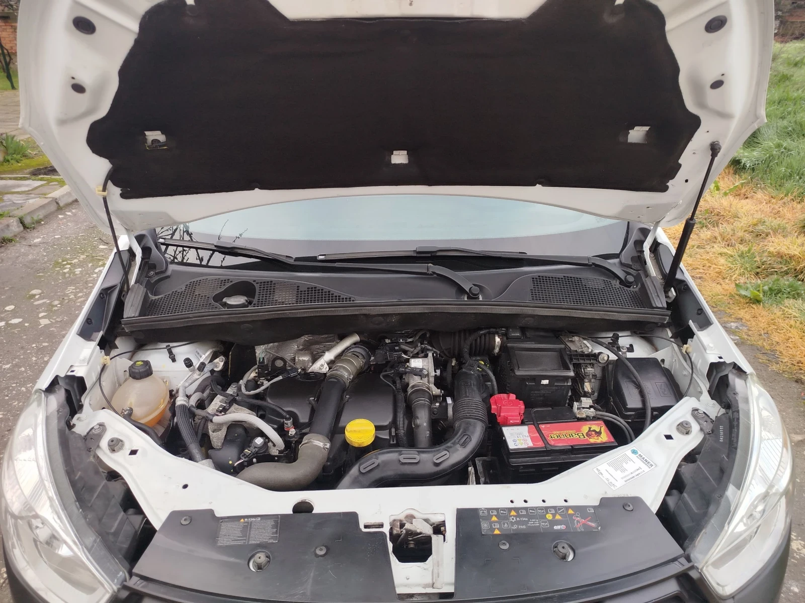 Dacia Dokker Товарен, снимка 11 - Автомобили и джипове - 54152256