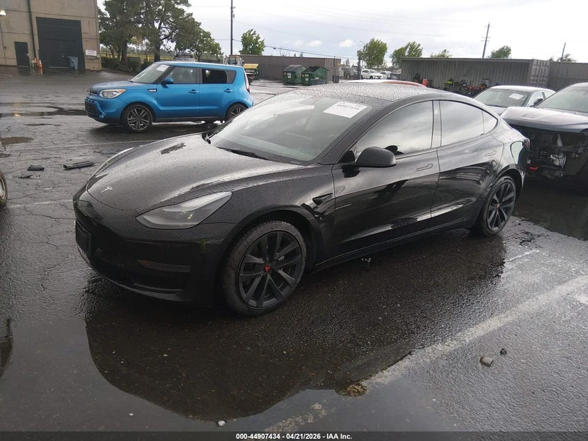 Tesla Model 3 Rear-Wheel Drive