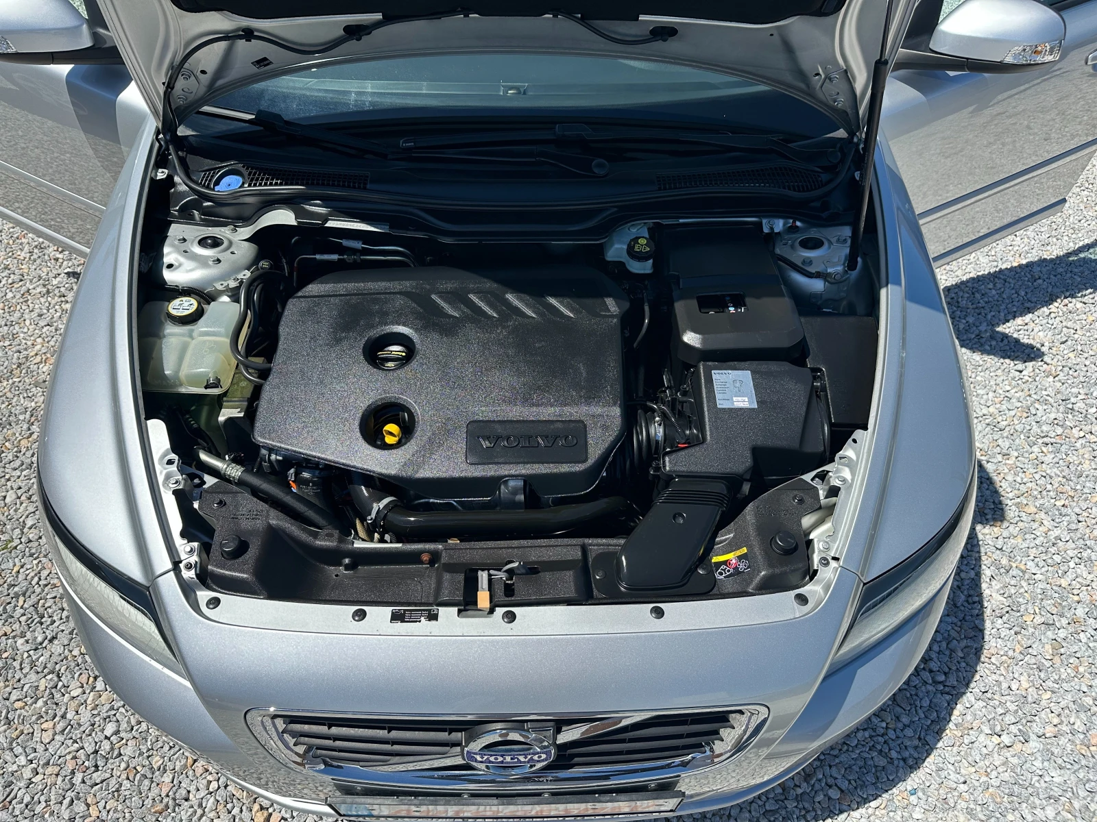 Volvo V50 1.6D* D2, снимка 15 - Автомобили и джипове - 54554689