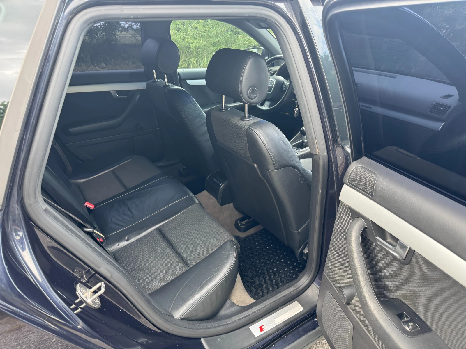 Audi A4 quattro, снимка 9 - Автомобили и джипове - 54598618
