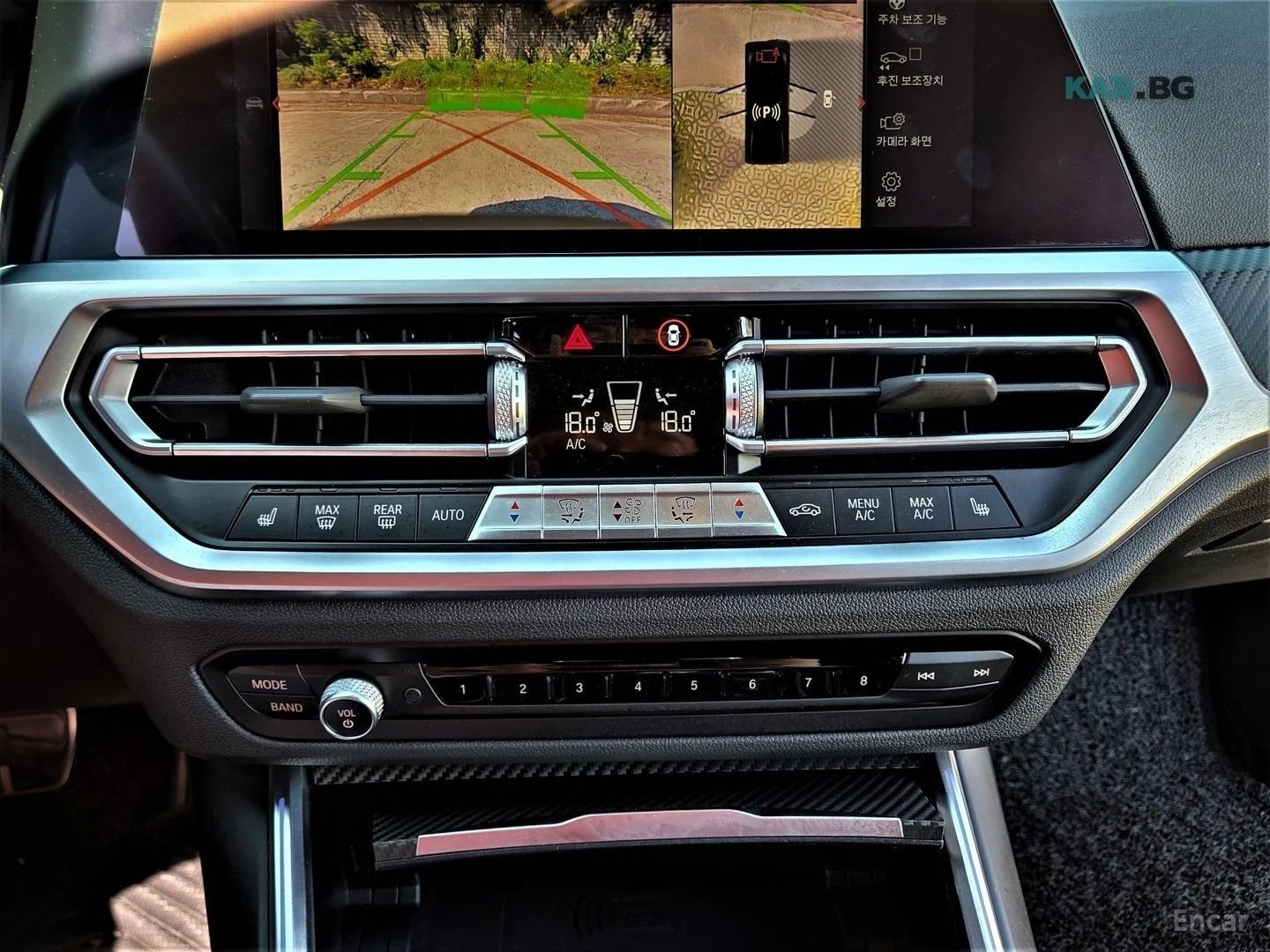 BMW 340 M-PKG/DISTRONIC/HUD/CRYSTAL, снимка 14 - Автомобили и джипове - 54814082
