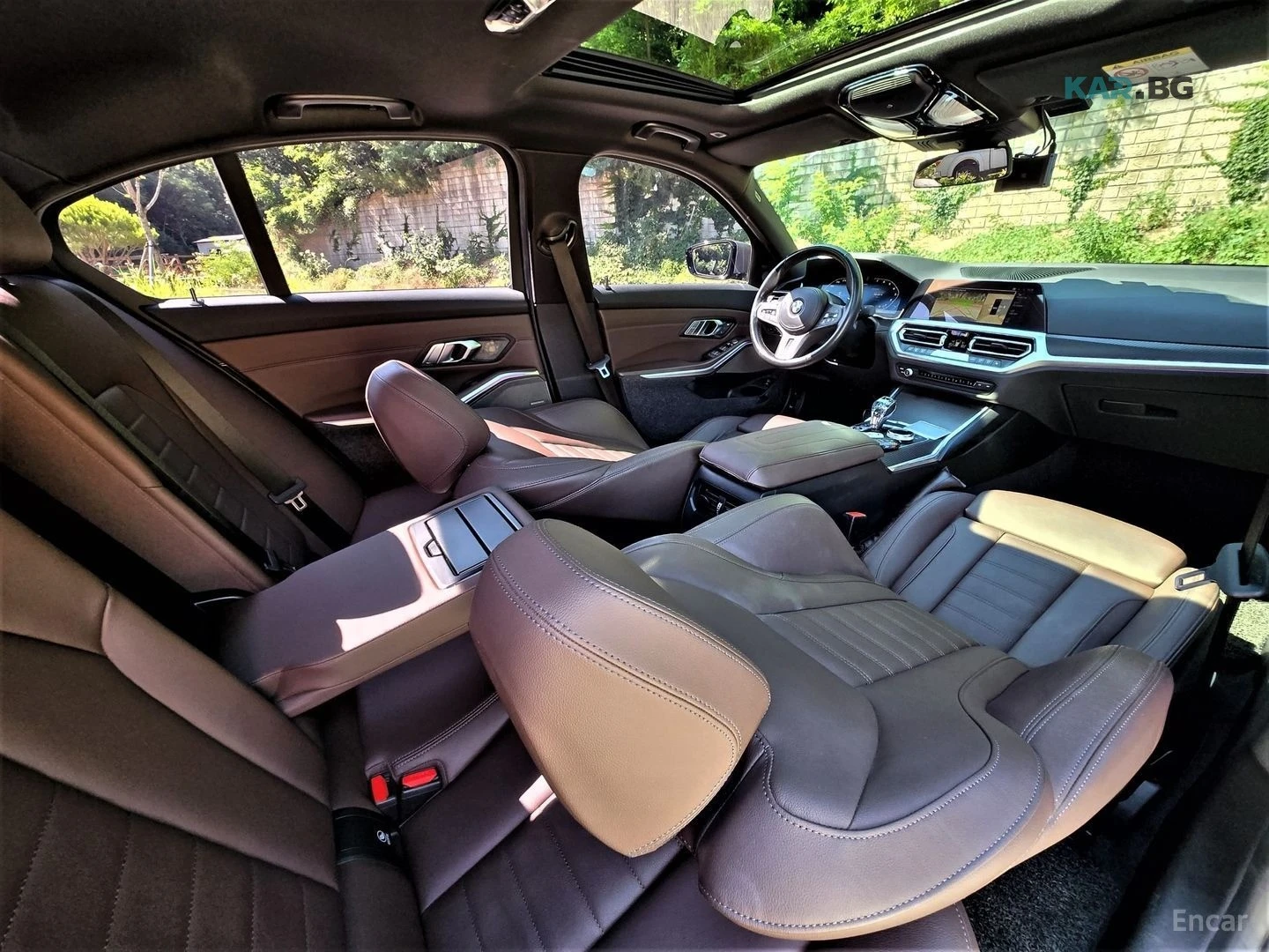 BMW 340 M-PKG/DISTRONIC/HUD/CRYSTAL, снимка 15 - Автомобили и джипове - 54814082