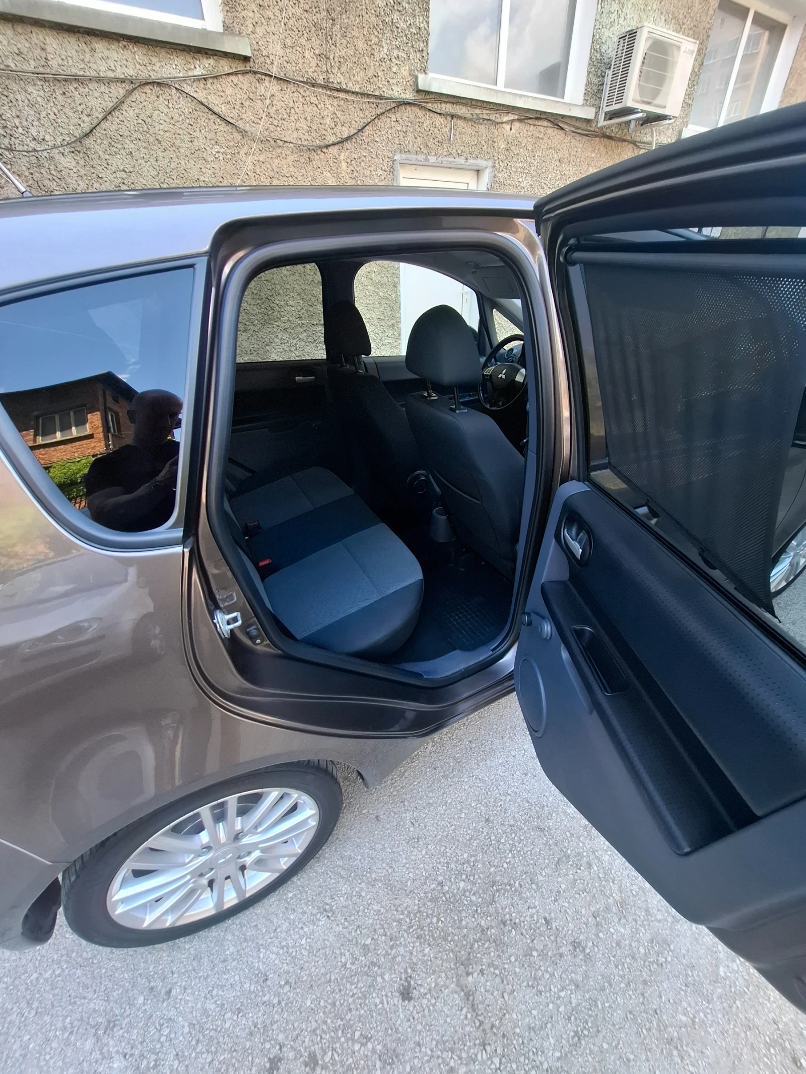 Mitsubishi Colt 1.3 95к.с., снимка 13 - Автомобили и джипове - 54867044