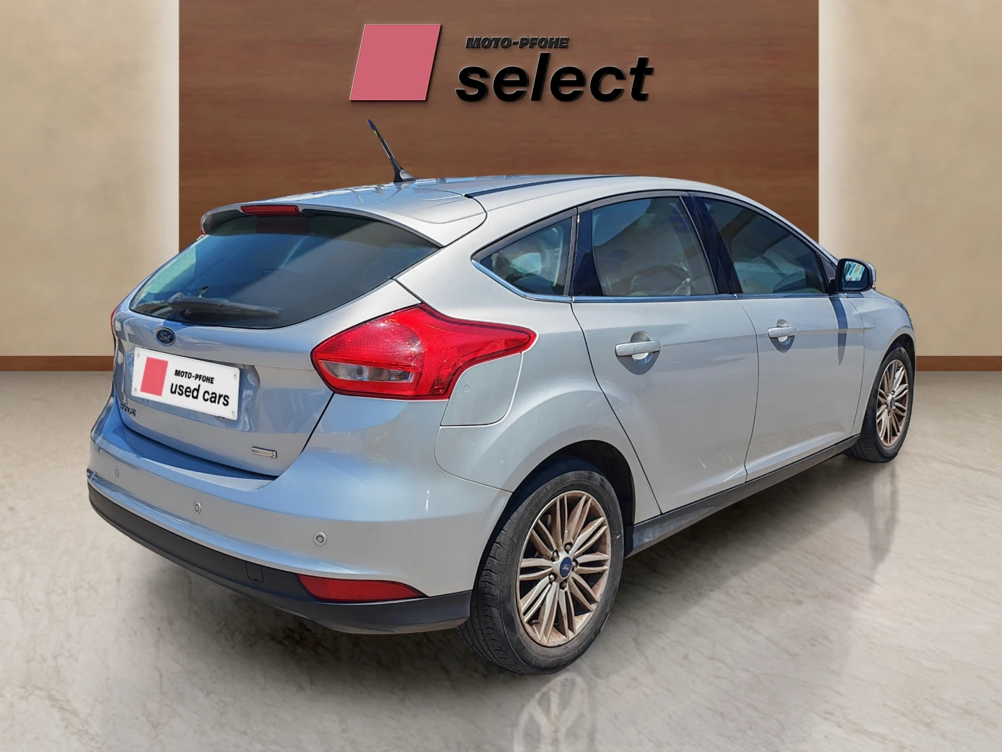 Ford Focus 1.0 EcoBoost, снимка 5 - Автомобили и джипове - 54875406