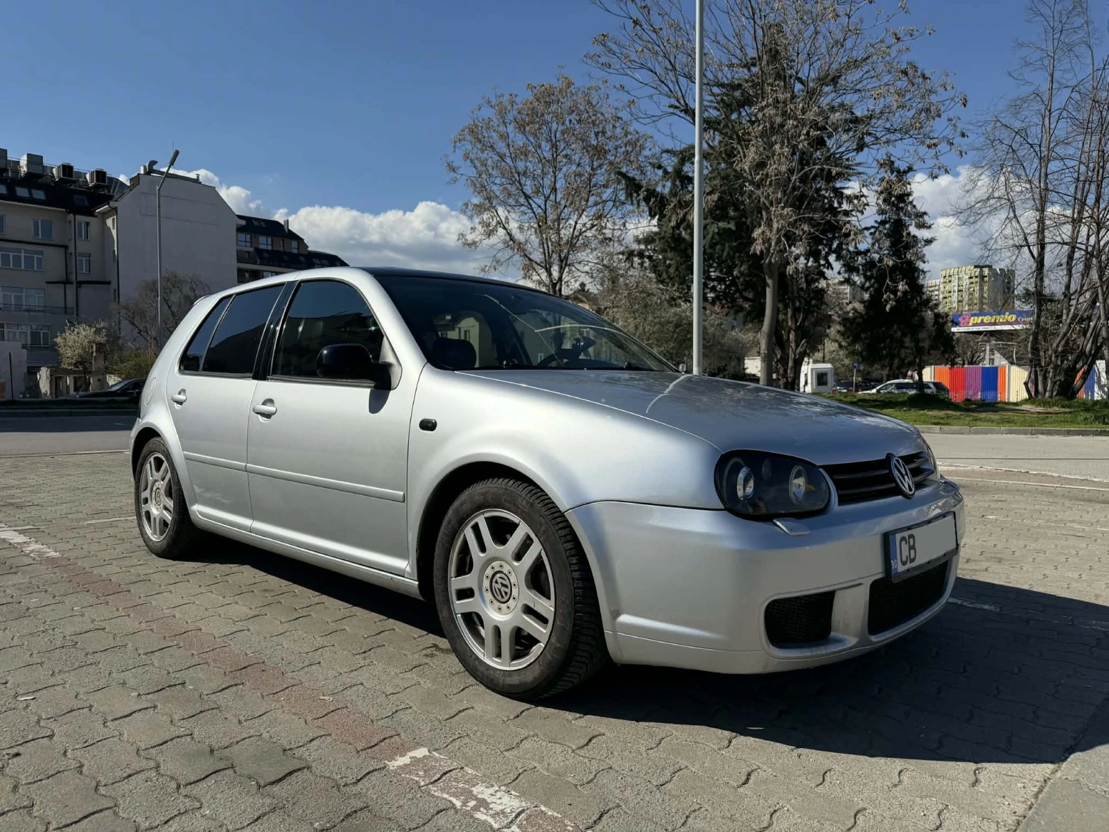 VW Golf 1.8T GTI Exclusive 6 скорости, снимка 10 - Автомобили и джипове - 55133262
