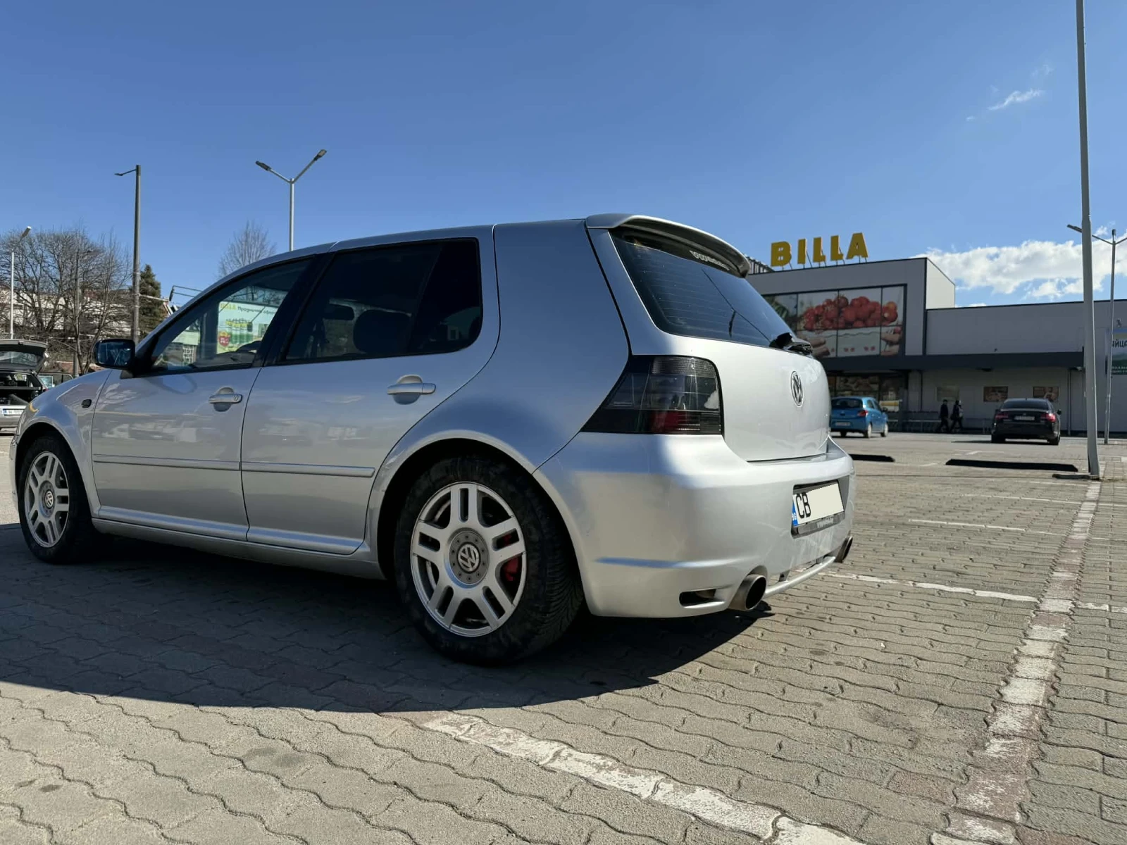 VW Golf 1.8T GTI Exclusive 6 скорости, снимка 4 - Автомобили и джипове - 55133262