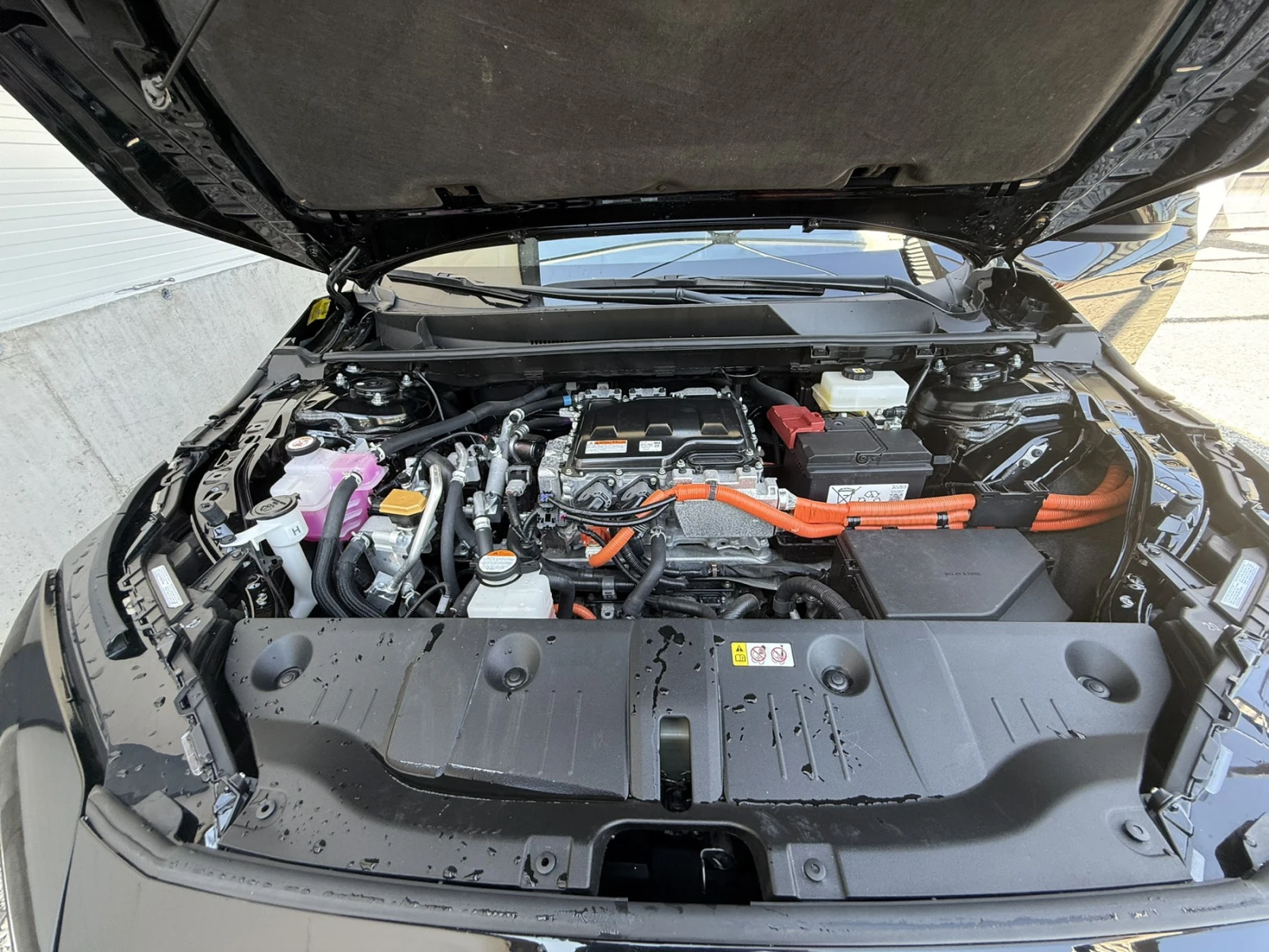 Toyota bZ4X, снимка 17 - Автомобили и джипове - 55477977