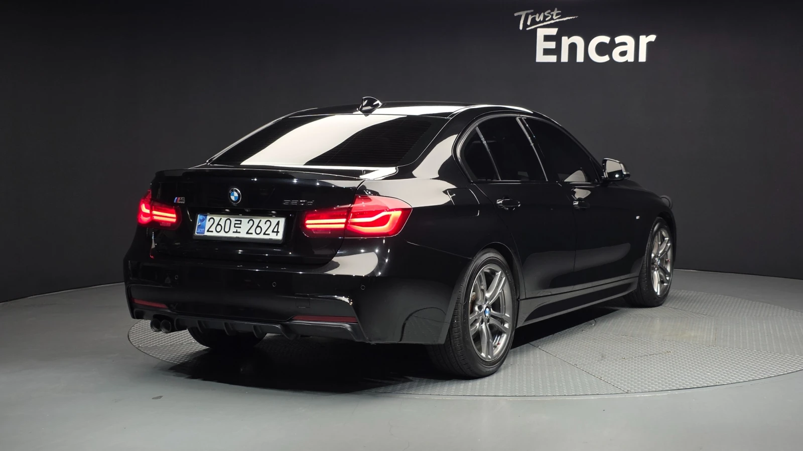 BMW 320 d* M SPORT SHADOW* DIGITAL COCKPIT* HEAD UP* FULL*, снимка 2 - Автомобили и джипове - 55655419