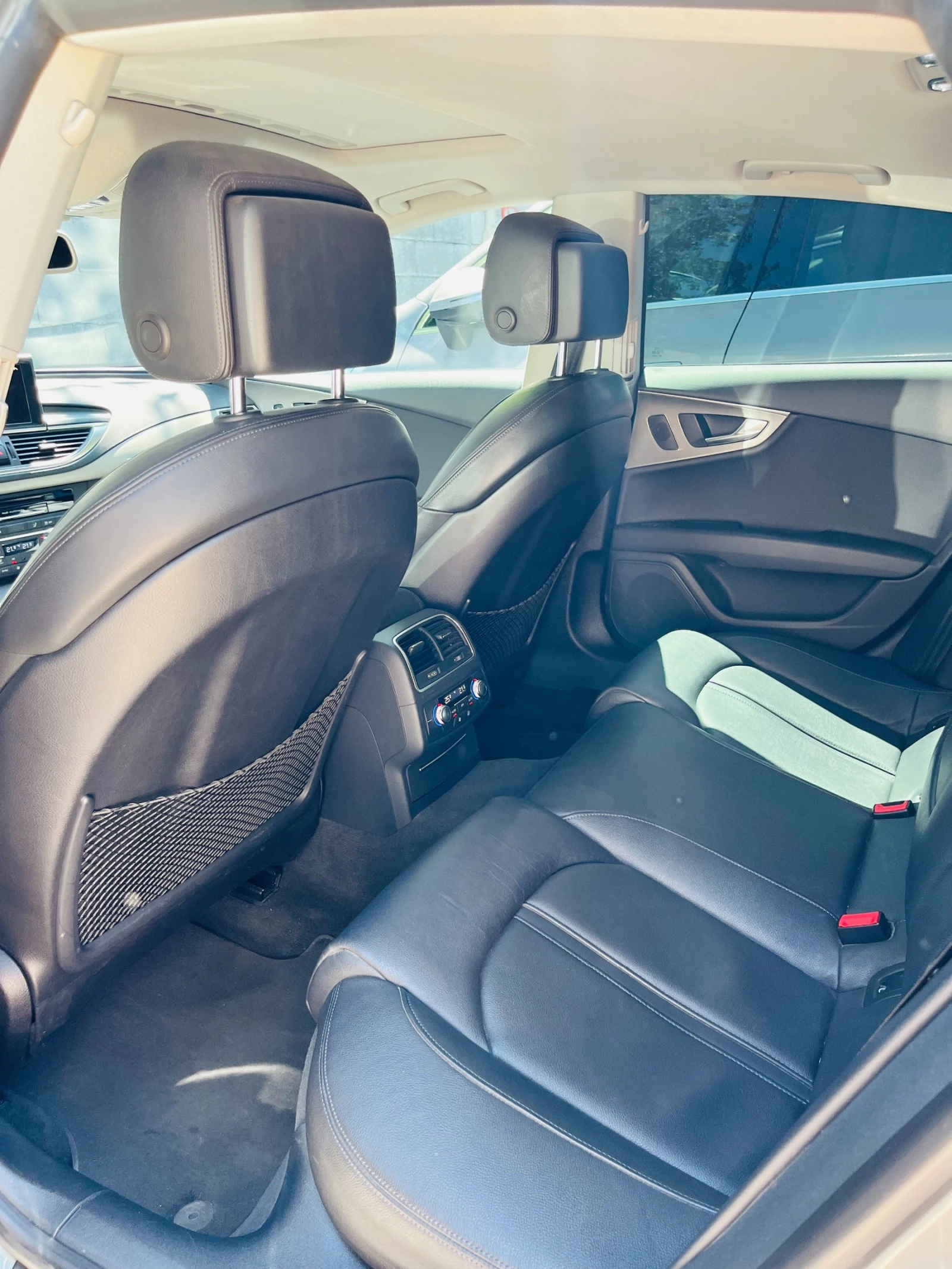 Audi A7, снимка 12 - Автомобили и джипове - 55693176