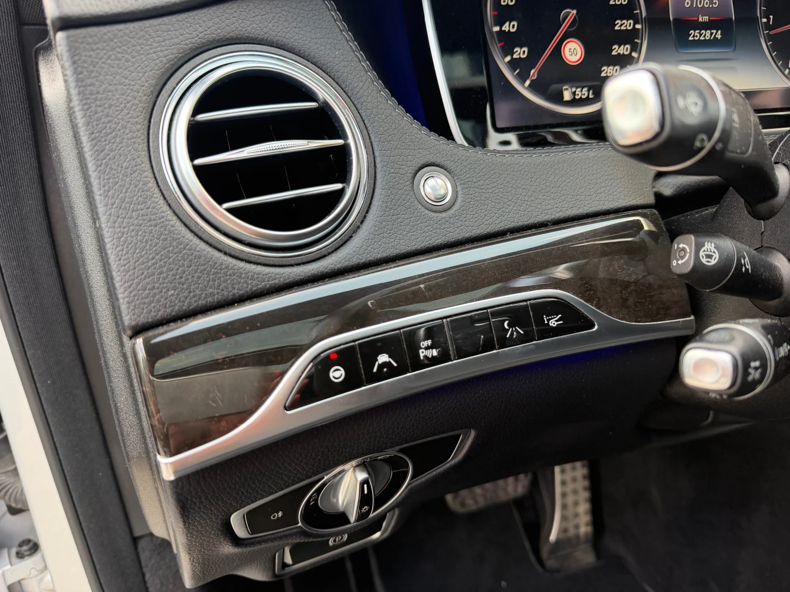 Mercedes-Benz S 350 d 4M L AMG * 3xTV* HUD* Night* Burmester* Massage, снимка 3 - Автомобили и джипове - 55709086