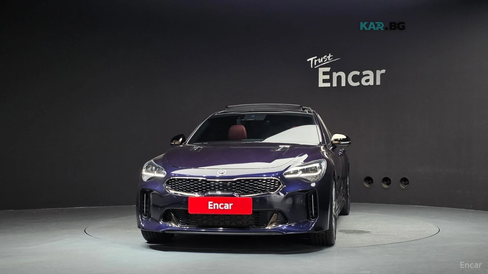 Kia Stinger 3.3 GT Masters AWD* DISTRONIC* ХЕДЪП* 360* ПАНО* , снимка 2 - Автомобили и джипове - 55989660