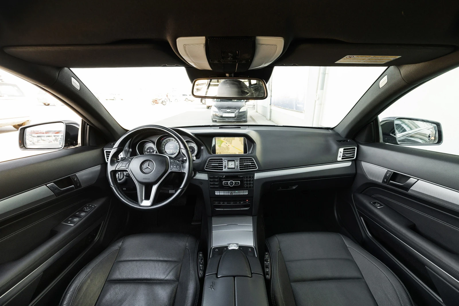 Mercedes-Benz E 350 Coupe Bluetec, снимка 9 - Автомобили и джипове - 56017055