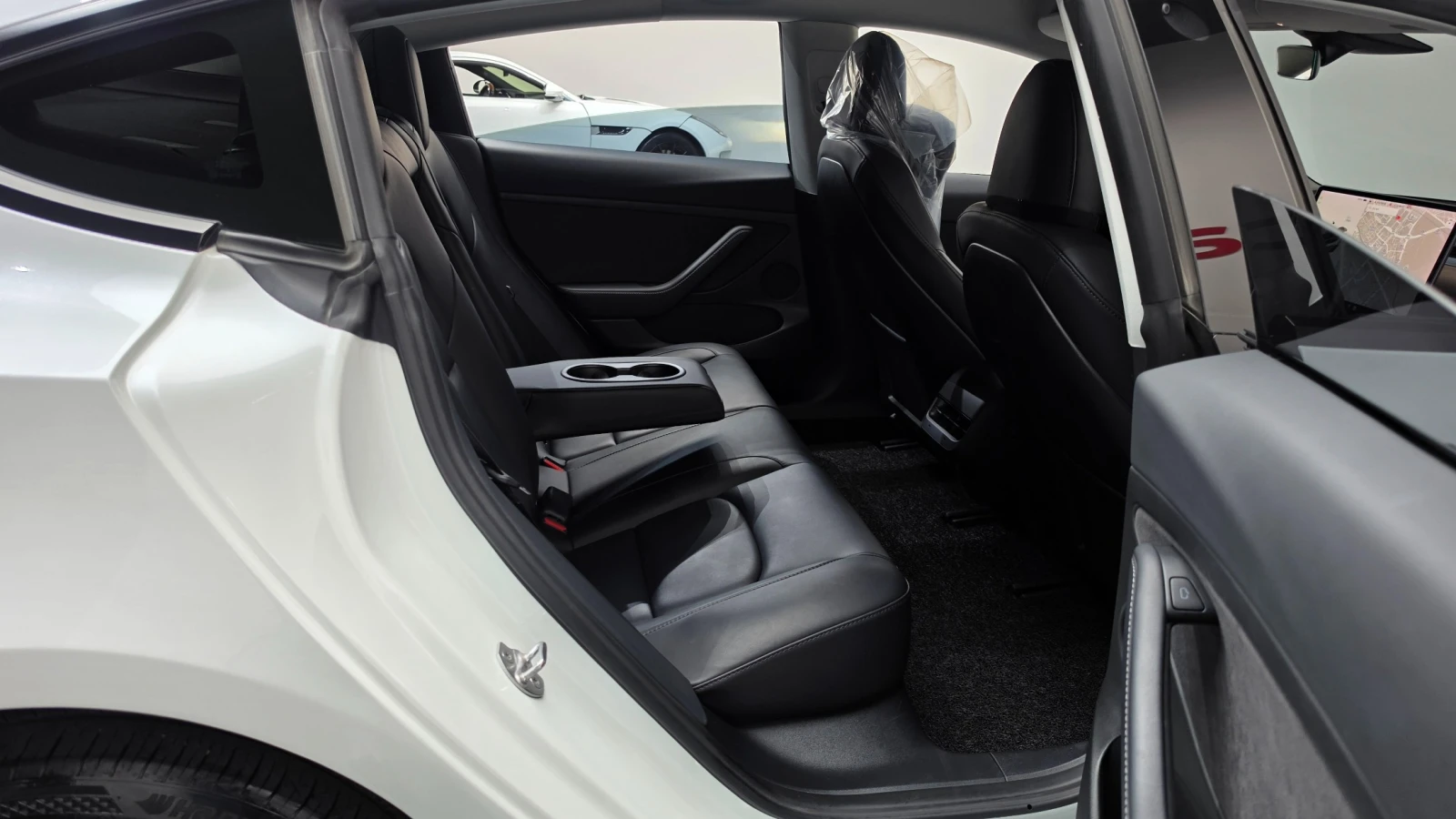 Tesla Model 3 AWD* ������ ���� �� ����� | Mobile.bg � ����������� 14